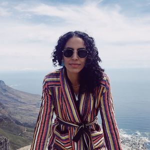 Meet your Posher, Inti